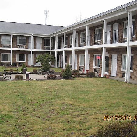 Elk Inn Motel Elkin المظهر الخارجي الصورة