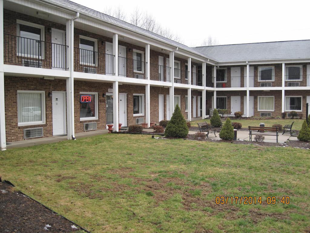 Elk Inn Motel Elkin المظهر الخارجي الصورة