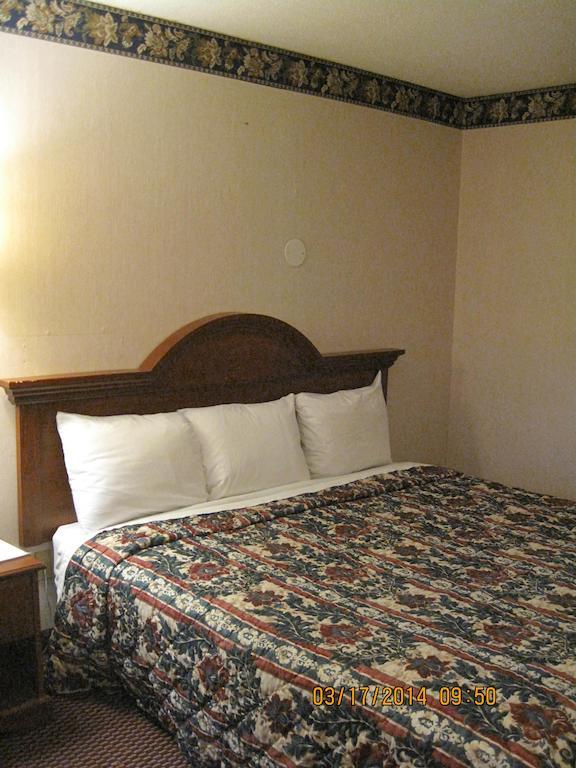 Elk Inn Motel Elkin الغرفة الصورة