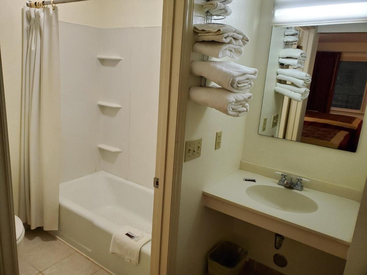 Elk Inn Motel Elkin المظهر الخارجي الصورة