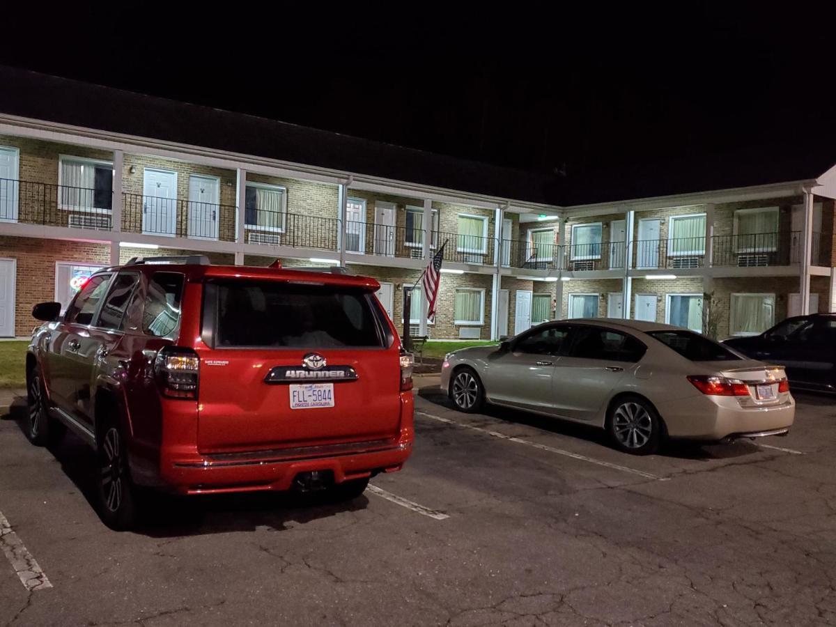 Elk Inn Motel Elkin المظهر الخارجي الصورة